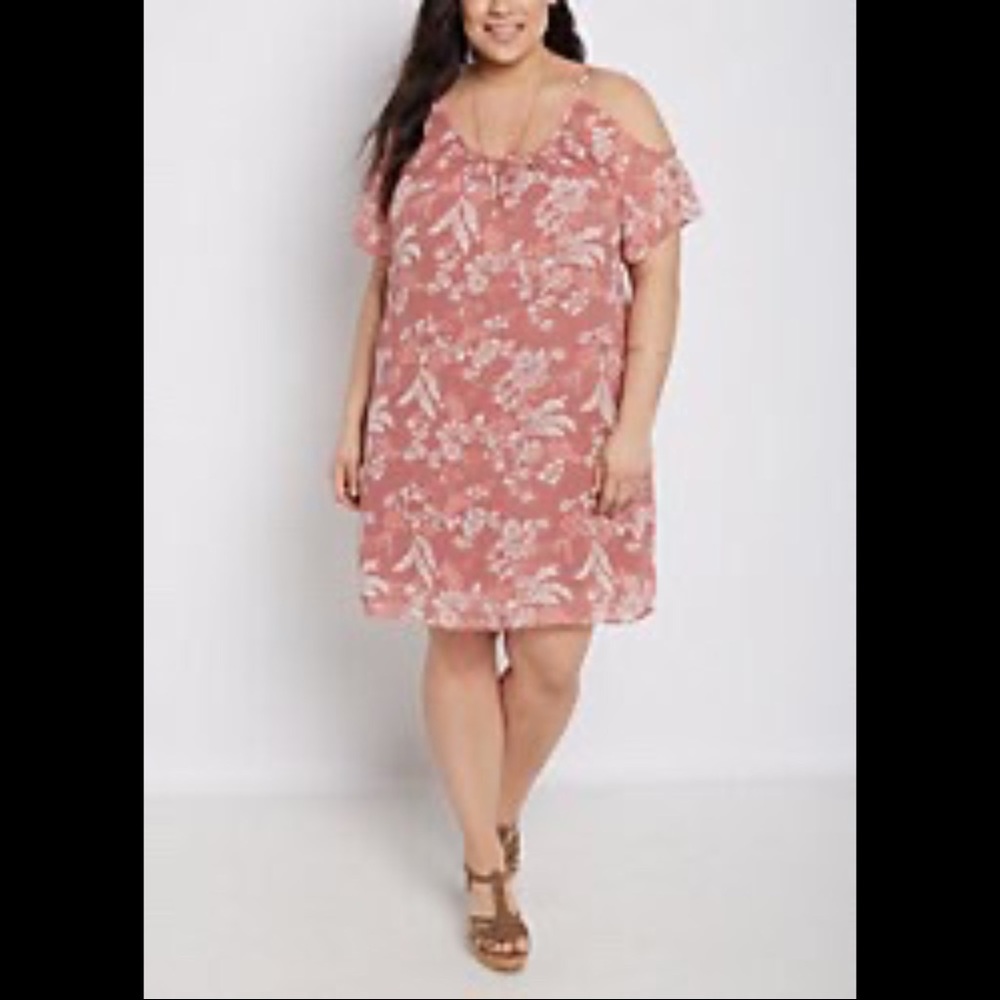 CLOSET CLEAR OUT SALE Rue 21+ Cold Shoulder Dress